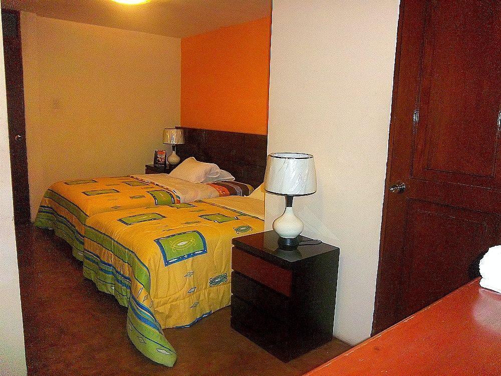 Хостел La Hacienda Peruana Лима Экстерьер фото